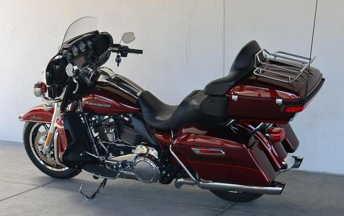 2017 Harley-Davidson® FLHTKL - Ultra Limited Low