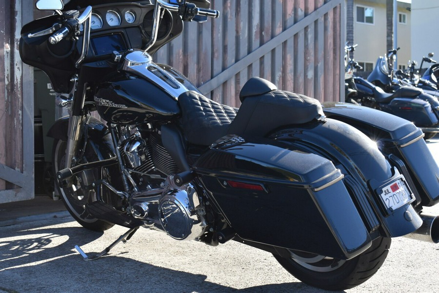 2019 Harley-Davidson® Street Glide® FLHX