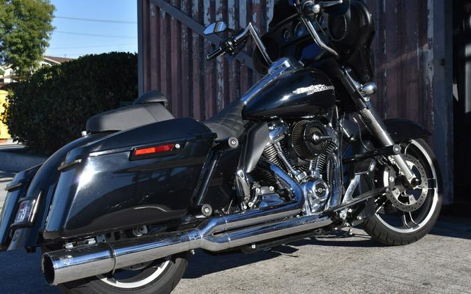 2019 Harley-Davidson® Street Glide® FLHX