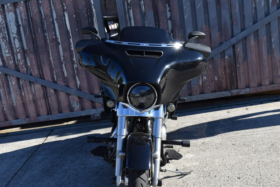 2019 Harley-Davidson® Street Glide® FLHX