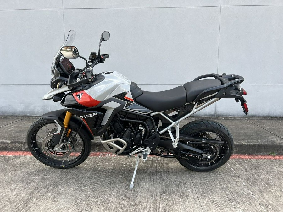 2024 Triumph Tiger 900 Rally Pro Ash Grey / Intense Orange