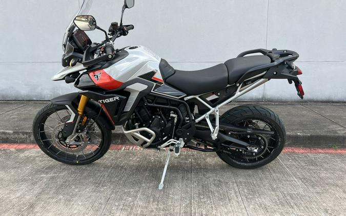 2024 Triumph Tiger 900 Rally Pro Ash Grey / Intense Orange