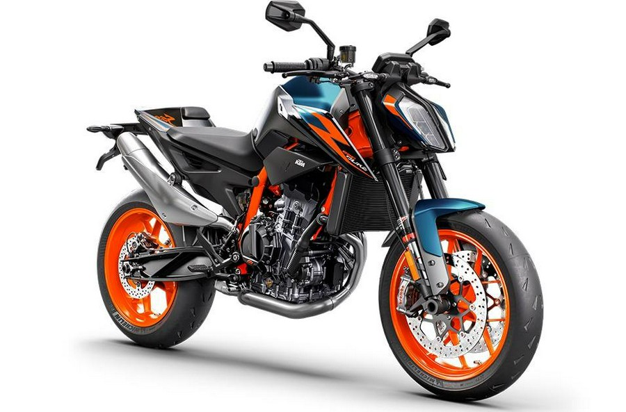 2022 KTM Duke 890 R