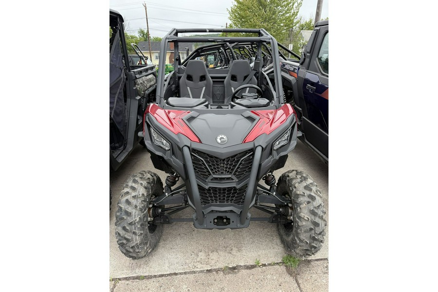 2024 Can-Am Maverick Sport DPS