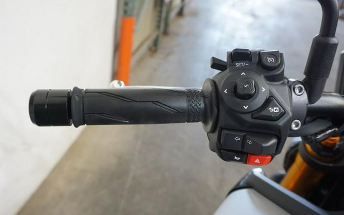 2025 Yamaha MT 09 SP