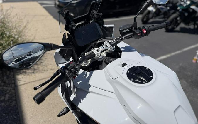 2026 BMW Motorrad S 1000 XR WHITE