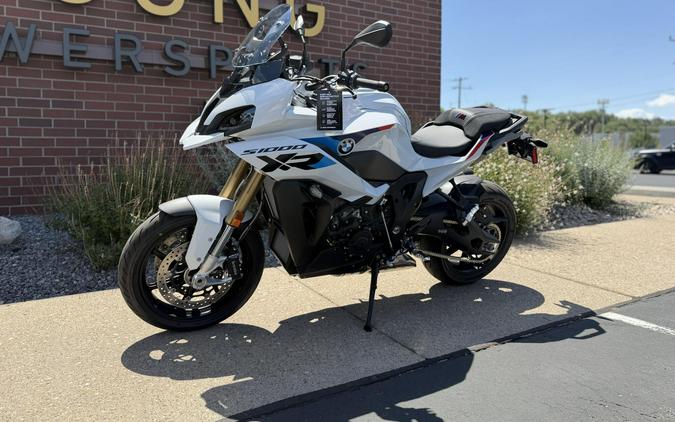 2026 BMW Motorrad S 1000 XR WHITE