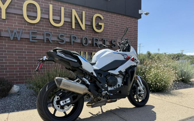 2026 BMW Motorrad S 1000 XR WHITE