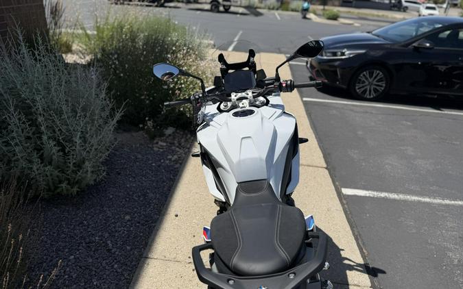 2026 BMW Motorrad S 1000 XR WHITE