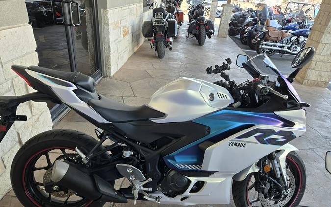 2025 YAMAHA YZF-R3 ABS CA