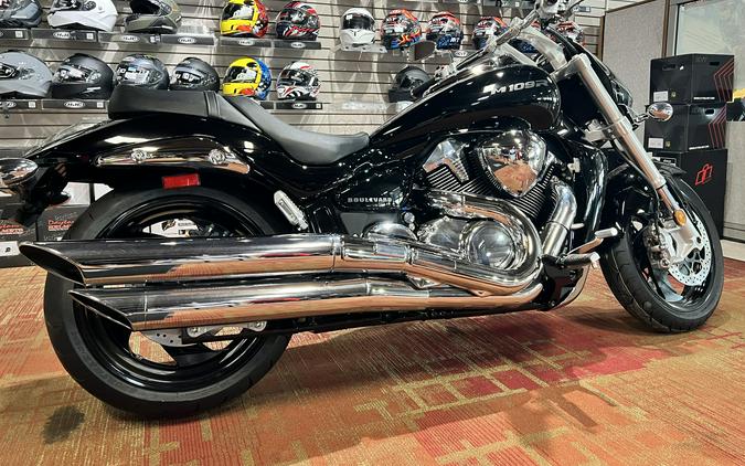 2025 Suzuki Boulevard M109R