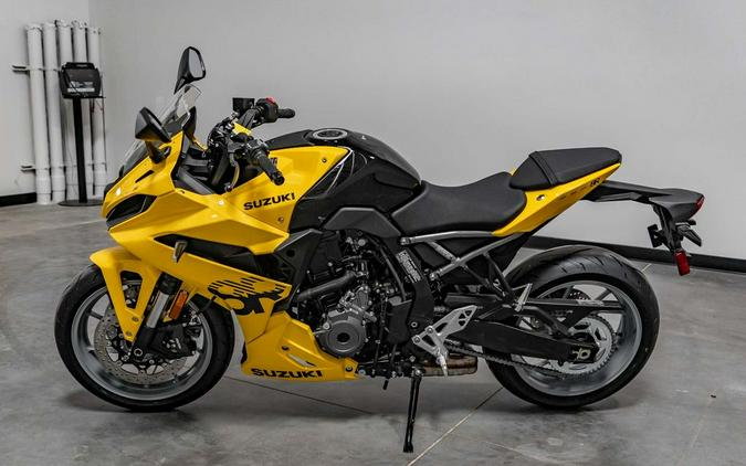 2024 Suzuki GSX-8R