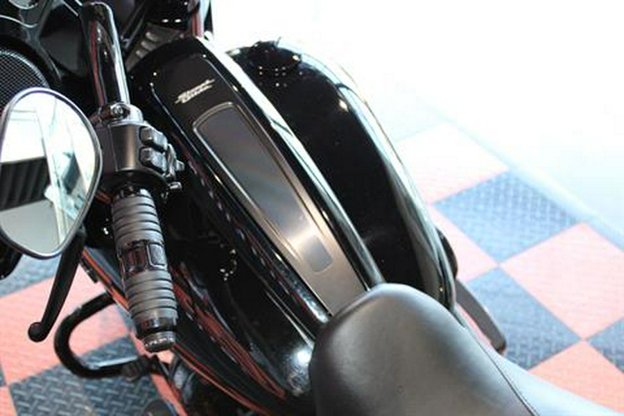 2022 Harley-Davidson Street Glide® Special