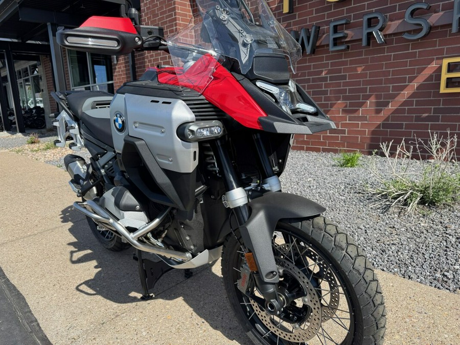 2025 BMW Motorrad R 1300 GS Adventure RED