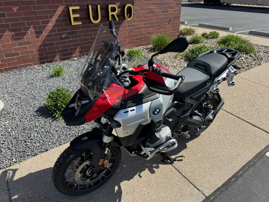 2025 BMW Motorrad R 1300 GS Adventure RED