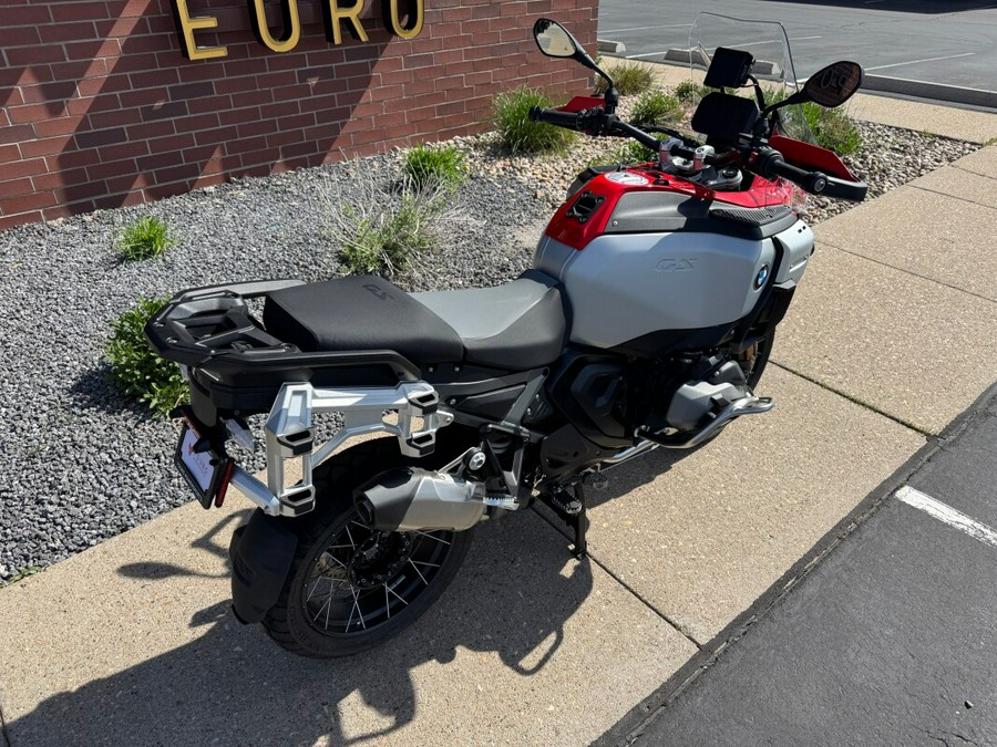 2025 BMW Motorrad R 1300 GS Adventure RED