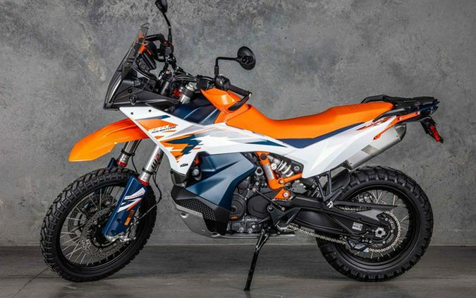 2026 KTM Adventure 890 R