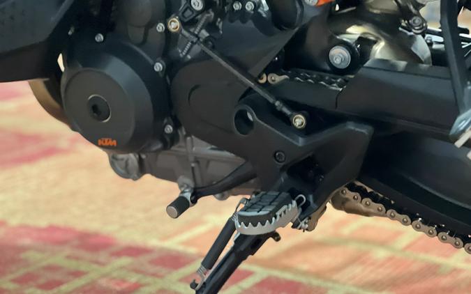 2024 KTM 890 Adventure R