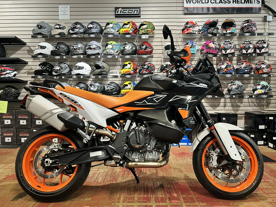 2024 KTM 890 Adventure R