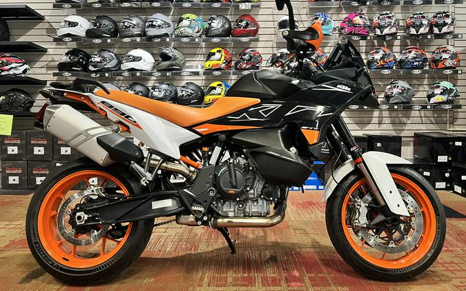 2024 KTM 890 Adventure R