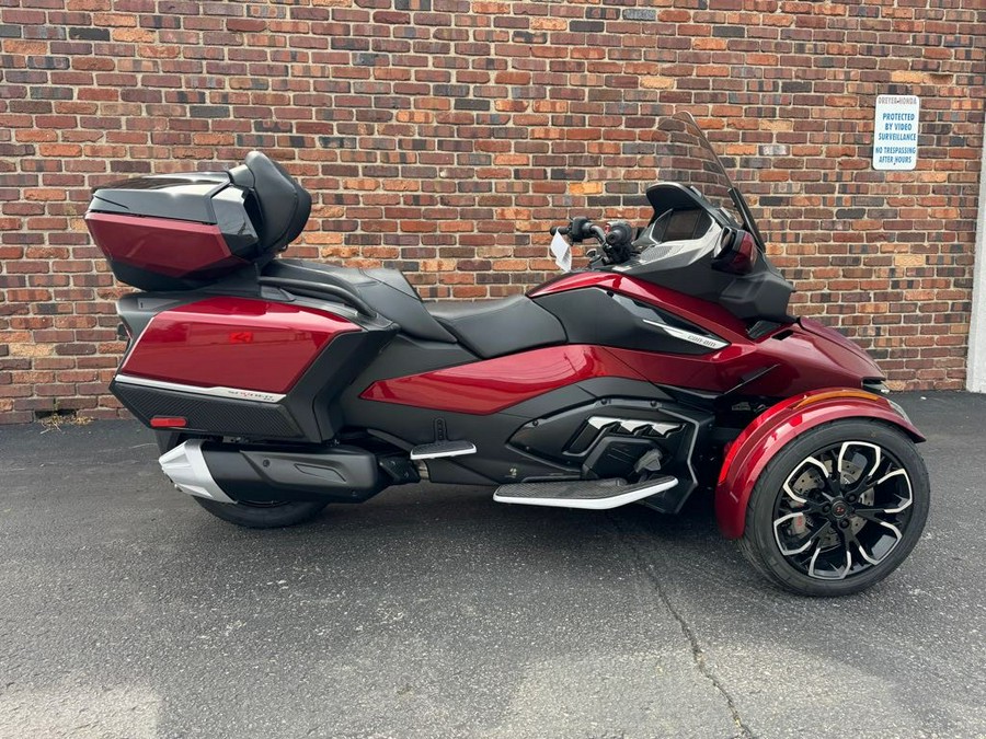 2024 Can-Am Spyder RT Limited - Platinum Edition