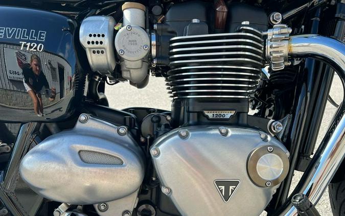 2023 Triumph Bonneville T120 Chrome Edition Meriden Blue