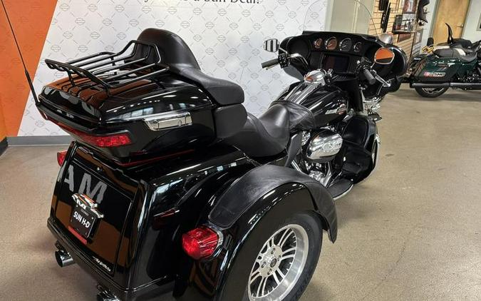 2023 Harley-Davidson® FLHTCUTG - Tri Glide® Ultra
