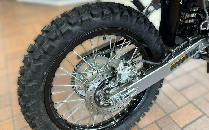 2026 Kawasaki KLX 230 S ABS