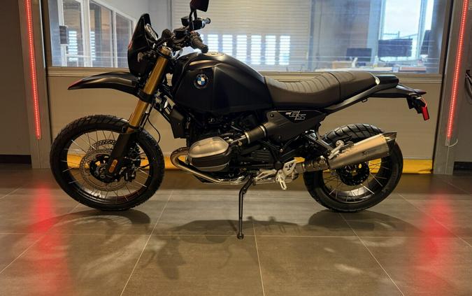 2026 BMW Motorrad R 12 G/S BLACK
