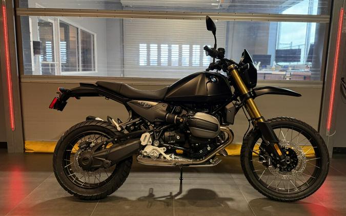 2026 BMW Motorrad R 12 G/S BLACK