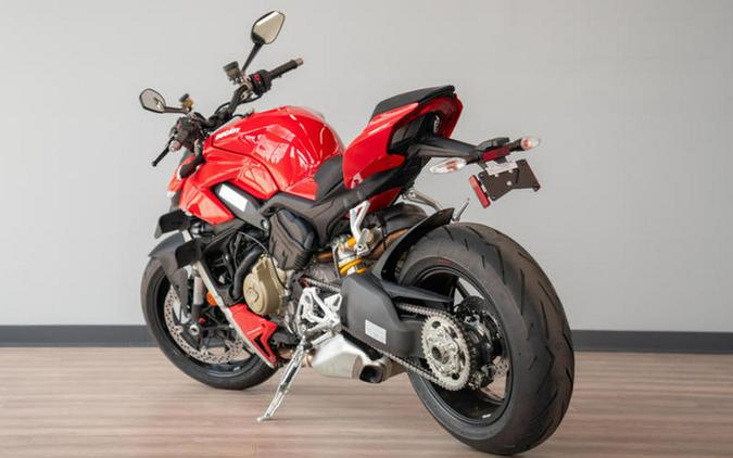 2023 Ducati Streetfighter V4 Ducati Red