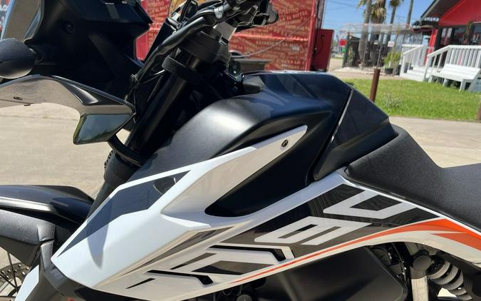 2020 KTM 790 Adventure