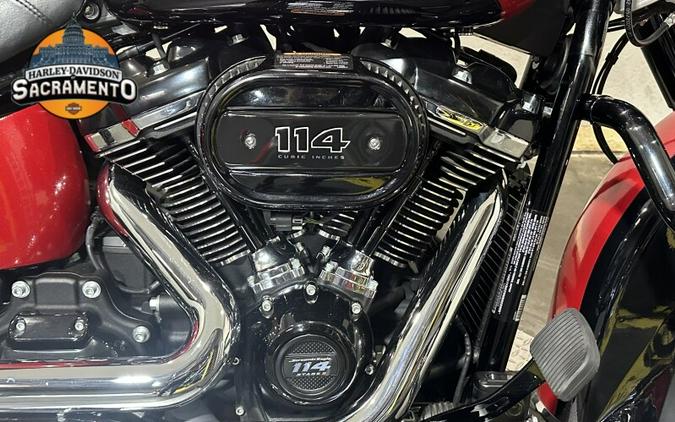 Harley-Davidson Heritage Classic 114 2021 FLHCS 028959T BLACK W/PINSTRIPE