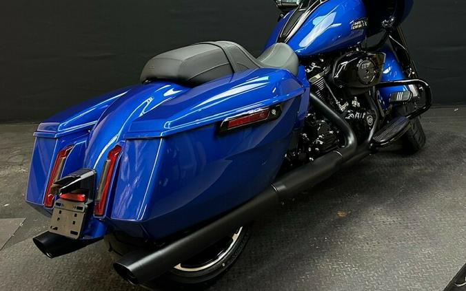 Harley-Davidson Road Glide® 2024 FLTRX BLUE BURST