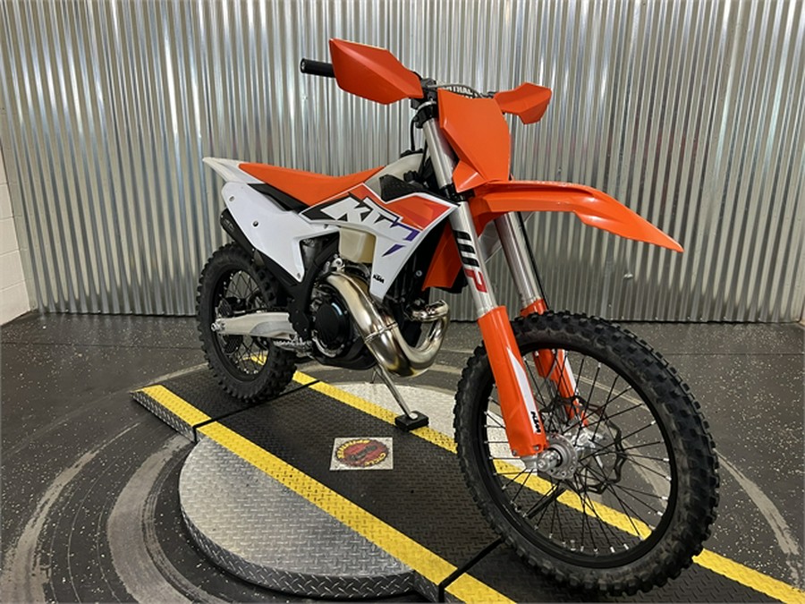 2023 KTM 250 XC