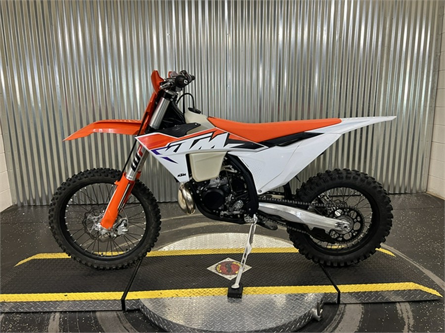 2023 KTM 250 XC