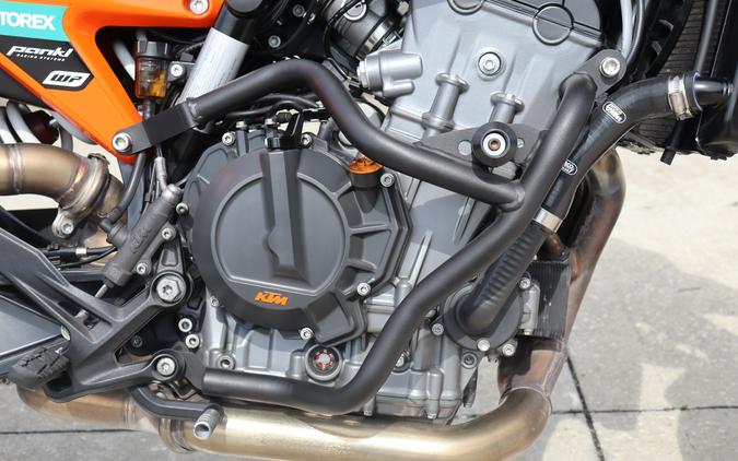 2022 KTM 890 Duke
