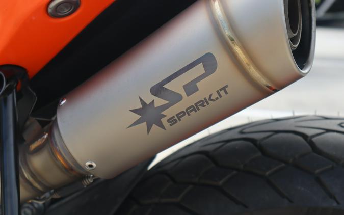 2022 KTM 890 Duke