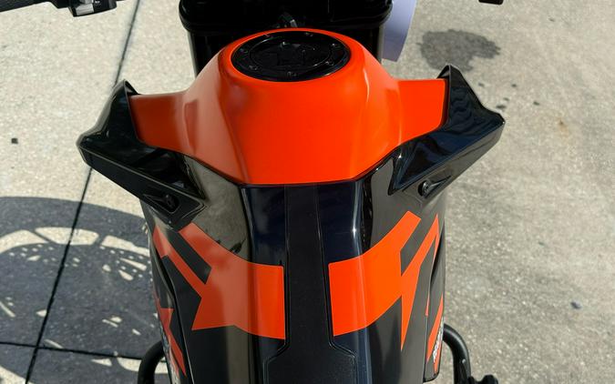 2022 KTM 890 Duke