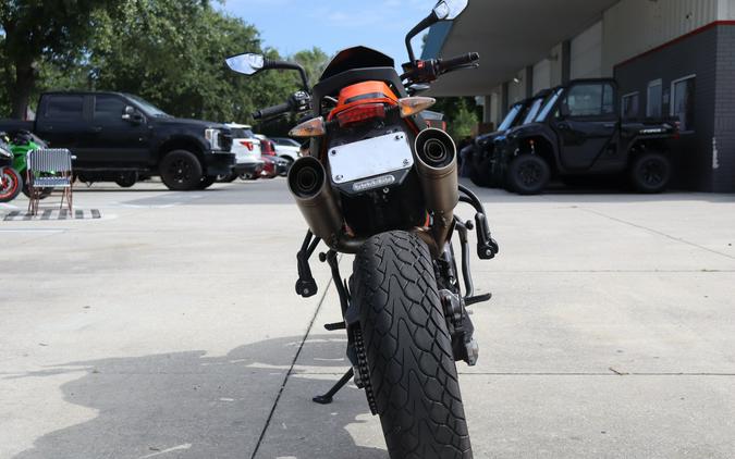 2022 KTM 890 Duke