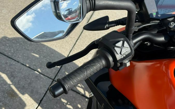 2022 KTM 890 Duke