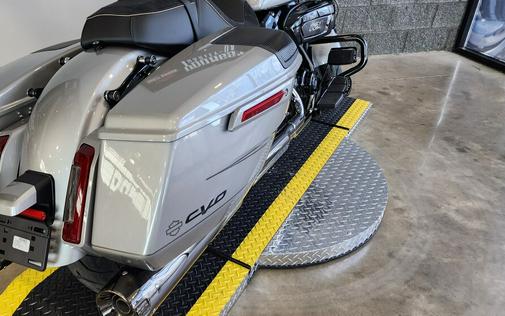2023 Harley-Davidson® CVO™ Street Glide® FLHXSE