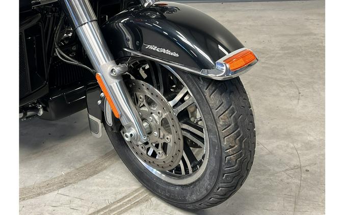 2018 Harley-Davidson® Trike Tri Glide® Ultra