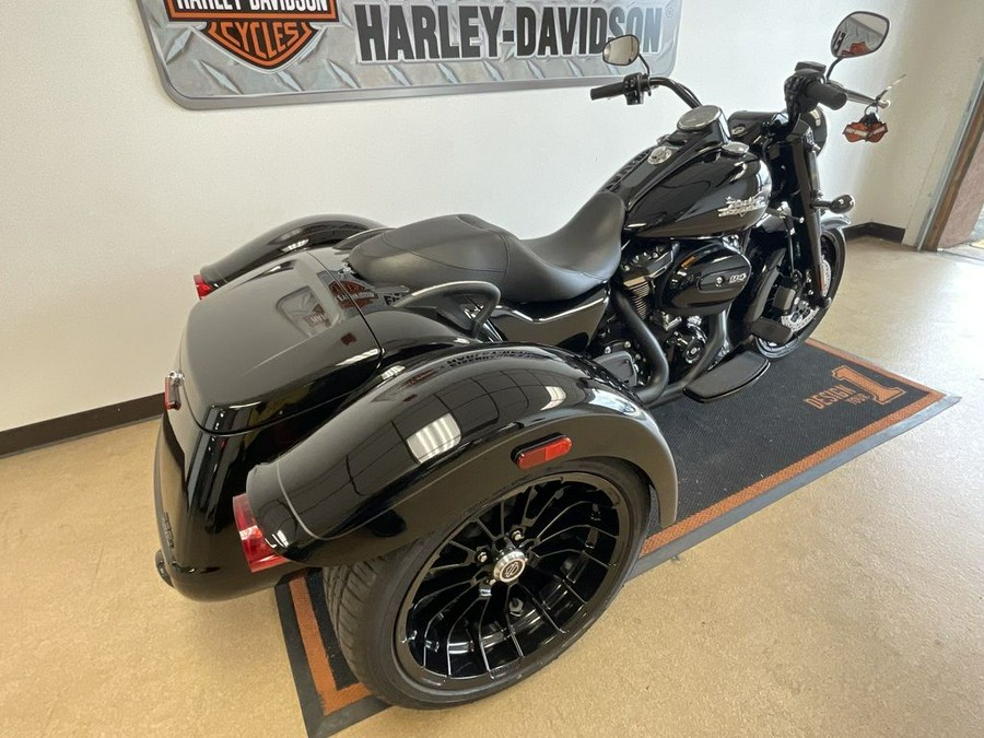 2023 Harley-Davidson® FLRT - Freewheeler®