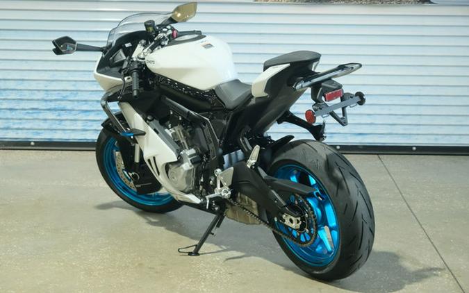 2026 CFMOTO SS 675