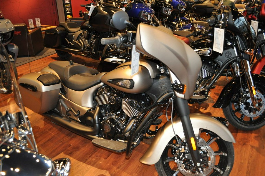 2024 Indian Motorcycle® Chieftain® Dark Horse® w/Powerband Audio Pkg Sandstone Smoke