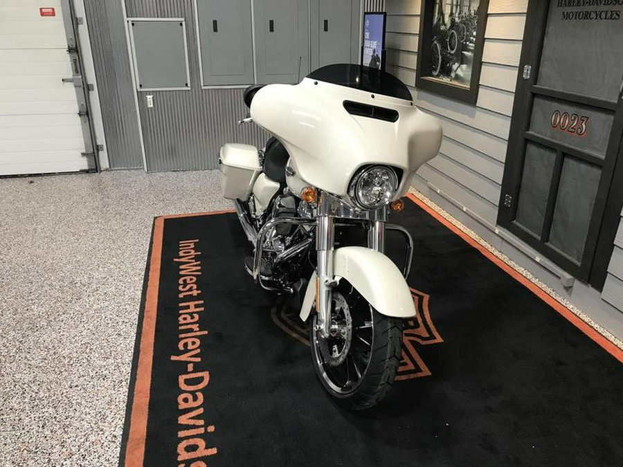 2022 Harley-Davidson® FLHX - Street Glide®