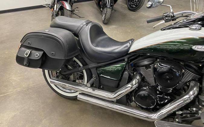 2022 Kawasaki Vulcan® 900 Classic