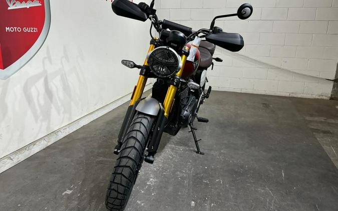 2024 Triumph Scrambler 400 X Carnival Red / Phantom Black