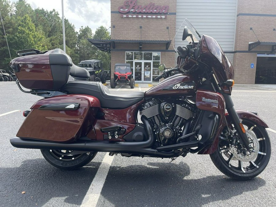 2024 Indian Motorcycle® Roadmaster® Dark Horse® Maroon Metallic